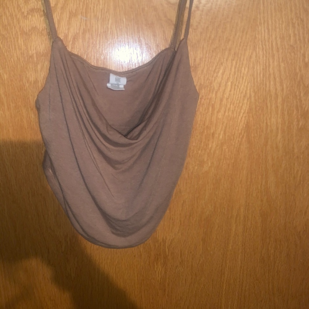 Brown/tan crop top